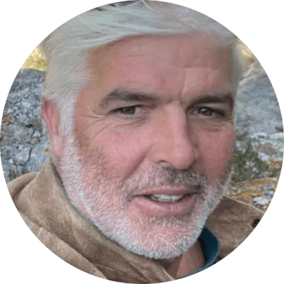Portrait de Bart Vansteenkiste, massage tantrique certifié à Rimont