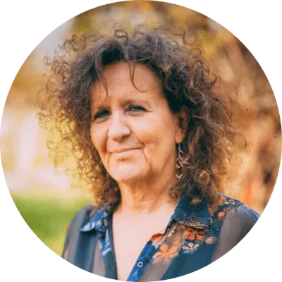 Portrait de Claudine Amore, massage tantrique certifié à La Seyne-sur-Mer