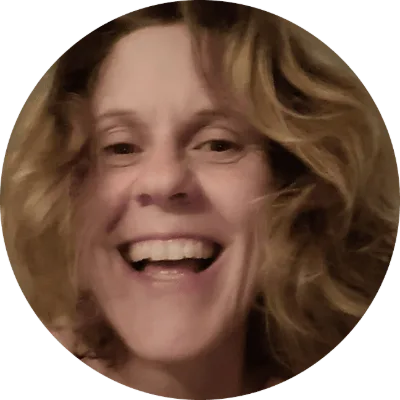 Portrait de Fany Roussey, massage tantrique certifié à Vesoul