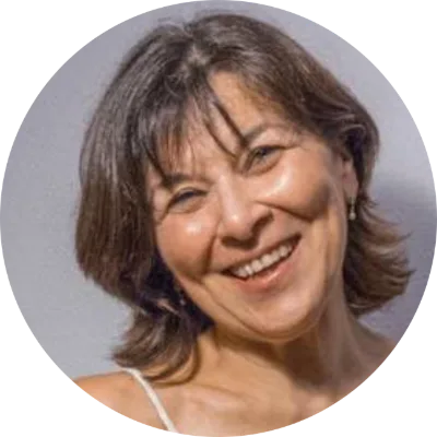 Portrait de Joëlle Charles, massage tantrique certifié à Poissy